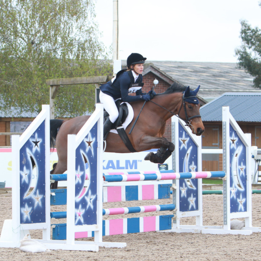 Horse of the week – Frilly